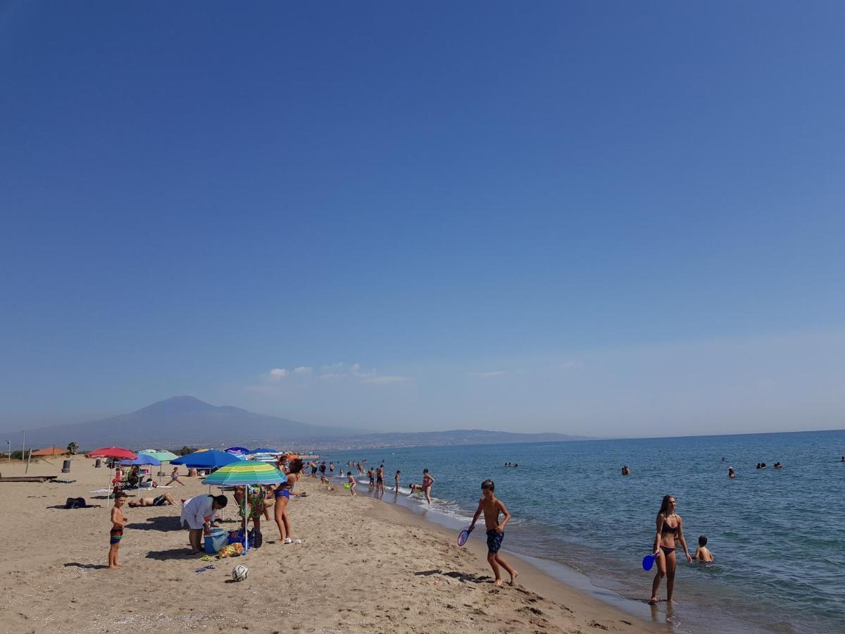 Sole E Luna Villa Catania Bagian luar foto